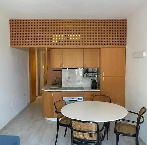 Dom wakacyjny Welkhom View, Swimming Pool, Tennis Court And Private Parking