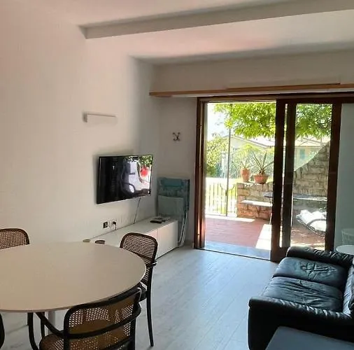 Welkhom View, Swimming Pool, Tennis Court And Private Parking Semesterbostad