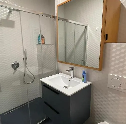 Semesterbostad Welkhom View, Swimming Pool, Tennis Court And Private Parking *